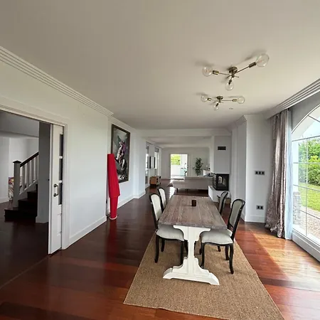 Maison Oh Mon Dieu!